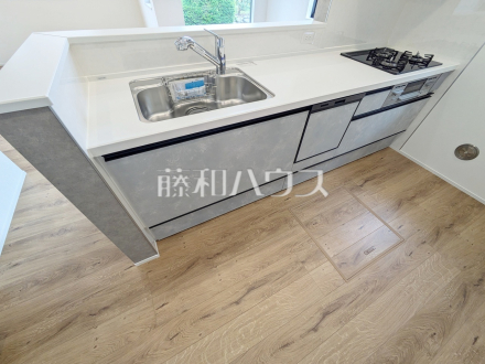 2号棟　キッチン　【昭島市緑町２丁目】／撮影日2025/05/23