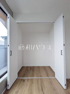 2号棟　収納　【昭島市緑町２丁目】／撮影日2025/05/23