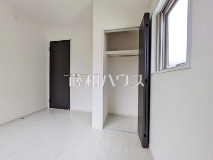 2号棟　居室　【多摩市聖ヶ丘３丁目】
部屋の雰囲気や広さ・眺望・間取りの使い勝手など、是非一度、ご自身の目で確かめてみてください。／撮影日2025/02/02