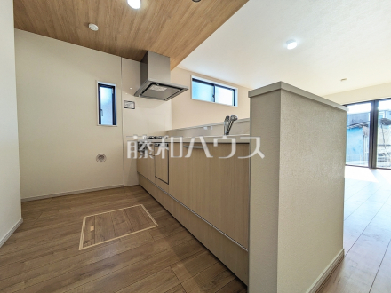 3号棟　キッチン　【調布市飛田給３丁目】／撮影日2025/02/07