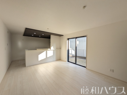 2号棟　リビング　【春日井市気噴町１丁目】／撮影日2025/01/19
