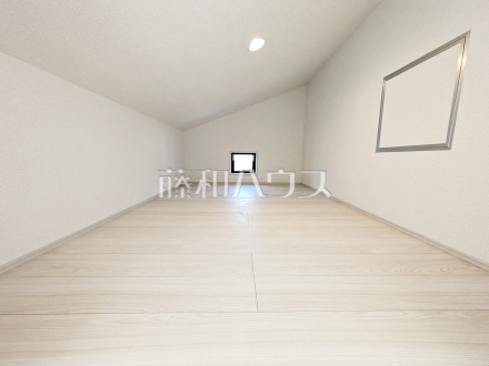 10号棟　収納　【調布市深大寺北町７丁目】
さまざまな用途に利用できるロフトつき　／撮影日2025/02/17