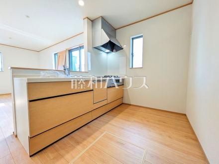 2号棟　キッチン　【調布市深大寺北町６丁目】／撮影日2025/01/19