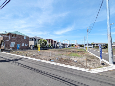 ≪現地外観≫5ｍの新設道路に面した全22区画の大型開発分譲地の誕生です！【調布市富士見町１丁目】／撮影日2025/05/11