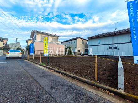 接道状況および現場風景　【立川市柏町４丁目】フリースタイル分譲地で、個性あふれる住まいを実現いたしませんか？／撮影日2024/11/15