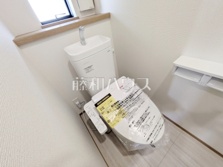 D号棟　トイレ　【三鷹市中原３丁目】／撮影日2025/01/26