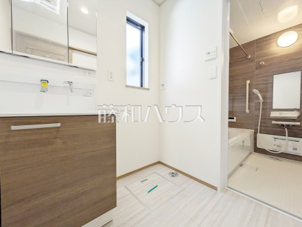 D号棟　洗面室　【三鷹市中原３丁目】／撮影日2025/01/26