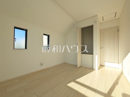 E号棟　居室　【三鷹市中原３丁目】／撮影日2025/01/31