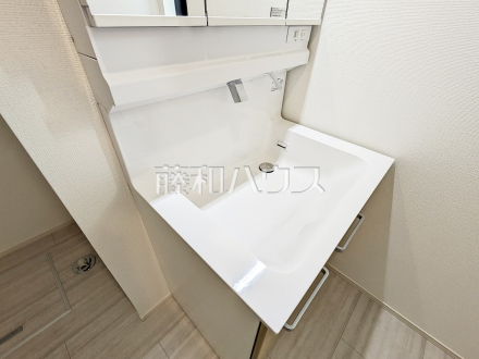 E号棟　洗面台　【三鷹市中原３丁目】／撮影日2025/01/31
