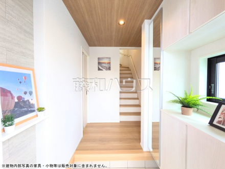 1号棟　玄関ホール　【東村山市廻田町３丁目】／撮影日2025/05/12