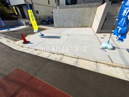 4号棟　カースペース　【東村山市廻田町３丁目】／撮影日2025/04/17