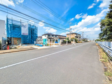 現場風景　【日野市大字日野】 周辺環境はもちろん、日当たりや設備仕様など、実際に行ってみないと分からないことも多くございます。営業担当がご案内いたしますので、お気軽にお問い合わせください。 ／撮影日2025/07/06