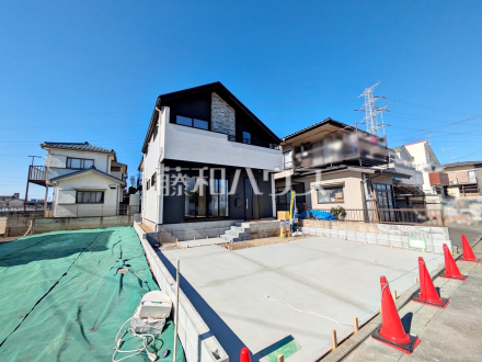 外観　【府中市西府町４丁目】 来客時や駐輪スペースとしても利用可能なカースペース2台可（車種による） ／撮影日2025/02/14