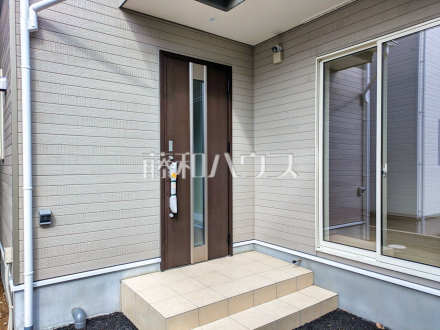 6号棟　玄関　【小平市上水新町２丁目】／撮影日2025/03/27