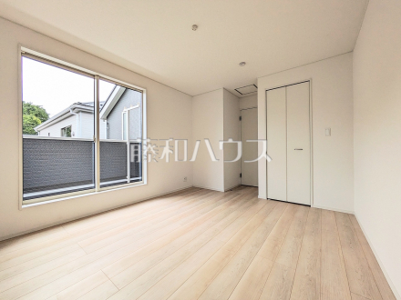 6号棟　居室　【小平市上水新町２丁目】
部屋の雰囲気や広さ・眺望・間取りの使い勝手など、是非一度、ご自身の目で確かめてみてください。　／撮影日2025/04/25