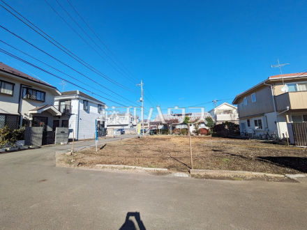 現地写真　充実した新たな生活を、「あったらいいな」がある、この地から始めてみませんか？鮮やかな青空と暮らすこの土地で・・・。【立川市若葉町１丁目】／撮影日2024/12/01