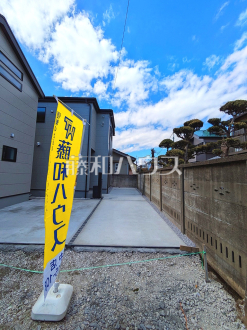 ≪1号棟　駐車スペース≫来客時や駐輪スペースとしても利用可能なカースペース2台可（車種による）【府中市新町１丁目】／撮影日2025/03/20