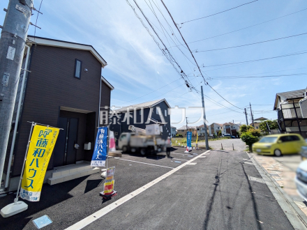 ≪接道状況≫物件の事、諸費用の事など、小さな疑問も、お気軽にご連絡・ご相談下さい。 　【調布市深大寺北町４丁目】／撮影日2025/05/11