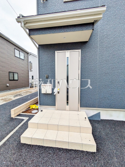 4号棟　玄関　【調布市深大寺北町４丁目】／撮影日2025/02/03