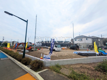 ≪現地外観≫周辺は落ち着いた雰囲気の住宅地です。小さなお子様がいるご家庭も安心です。【府中市南町１丁目】／撮影日2025/05/23