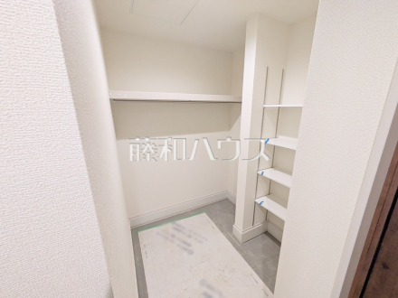1号棟　シューズインクローク　【府中市清水が丘３丁目】／撮影日2025/03/30