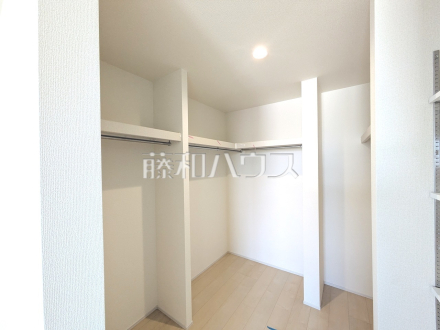 1号棟　ウォークインクローゼット　【府中市清水が丘３丁目】／撮影日2025/03/30