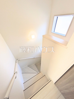1号棟　階段　【八王子市石川町】／撮影日2025/02/15