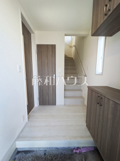 3号棟　玄関ホール　【八王子市石川町】／撮影日2025/02/15