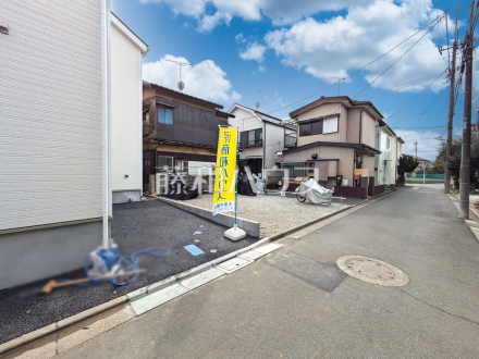 全体としての見通しがよく、すれ違いや車を出し入れする際も安心です。【練馬区西大泉４丁目】／撮影日2025/03/28