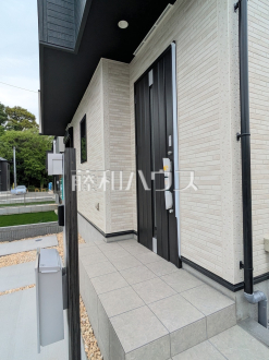 13号棟　玄関　【八王子市石川町】／撮影日2025/04/28