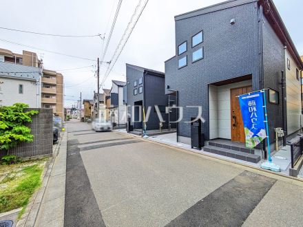 接道状況および現場風景　【小平市小川東町５丁目】物件の事、諸費用の事など、小さな疑問も気軽にご連絡・ご相談下さい。／撮影日2025/05/12