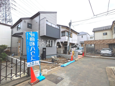 住まいの事なら地元で豊富な実績を誇る、当社へお任せ下さい！【武蔵野市吉祥寺南町５丁目】接道状況および現場風景　　／撮影日2025/04/25