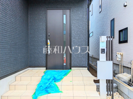 6号棟　玄関　【小平市小川町１丁目】／撮影日2025/04/24