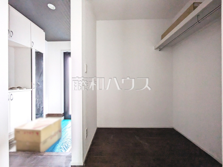 8号棟　ウォークインクローゼット　【小平市小川町１丁目】／撮影日2025/03/31