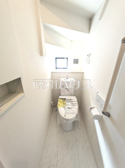 8号棟　トイレ　【小平市小川町１丁目】／撮影日2025/04/06