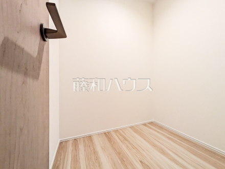 B号棟　サービスルーム　【小平市上水本町１丁目】／撮影日2025/03/06