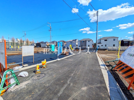 接道状況および現場風景　【西東京市芝久保町５丁目】／撮影日2025/04/04