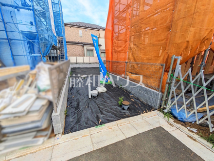 20号地　現地写真(路地状部分入口)　【西東京市芝久保町５丁目】／撮影日2025/07/04