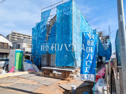現場風景　　【小金井市前原町４丁目】 まだまだ建築中ですが、ぜひ現地をご覧になりませんか？基礎・上棟の状態は建築中にしかご覧になれません！ ／撮影日2025/02/22