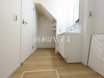 2号棟　洗面室　【立川市富士見町４丁目】／撮影日2025/03/08
