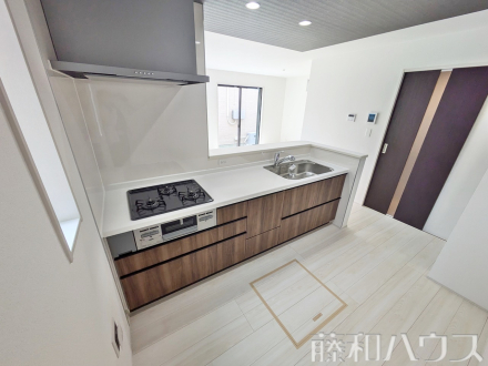 2号棟　キッチン　【名古屋市北区中切町２丁目】／撮影日2025/04/25