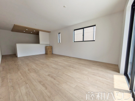 3号棟　リビング　【名古屋市北区中切町２丁目】／撮影日2025/05/15