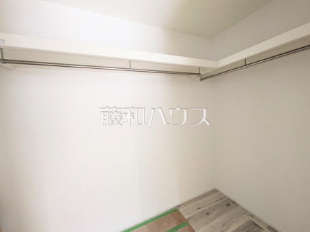 1号棟　ウォークインクローゼット(施工中)　【府中市白糸台１丁目】／撮影日2025/07/18