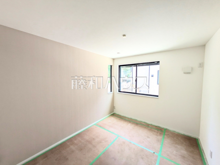 1号棟　居室(施工中)　【府中市白糸台１丁目】／撮影日2025/07/18
