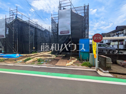 ≪1号棟　外観≫各部屋に収納も完備されるため、部屋もしっかり片付きそうですね♪【府中市白糸台１丁目】／撮影日2025/06/06