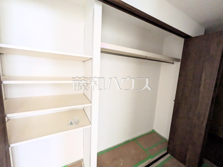 1号棟　収納(施工中)　【府中市白糸台１丁目】／撮影日2025/07/18