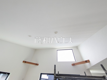 4号棟　リビング天井　【府中市白糸台１丁目】／撮影日2025/07/18