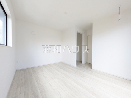 居室　【立川市一番町２丁目】部屋の雰囲気や広さ・眺望・間取りの使い勝手など、是非一度、ご自身の目で確かめてみてください。　／撮影日2025/04/15