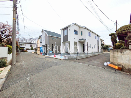 接道状況および現場風景　【東久留米市前沢４丁目】 平日のご案内も可能です。まずはお気軽にお問合せ下さいませ。 ／撮影日2025/03/04