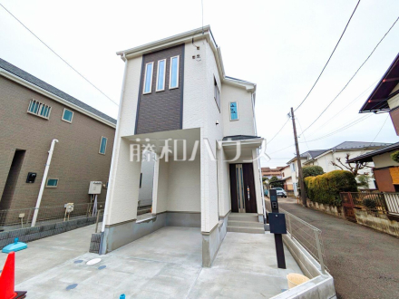 1号棟　外観　【東久留米市前沢４丁目】 周辺環境はもちろん、日当たりや設備仕様など、実際に行ってみないと分からないことも多くございます。営業担当がご案内いたしますので、お気軽にお問い合わせください ／撮影日2025/03/04